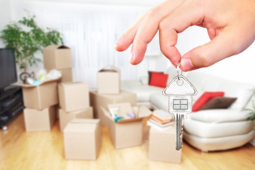 Local student relocation service covering Colliers Wood and nearby areas